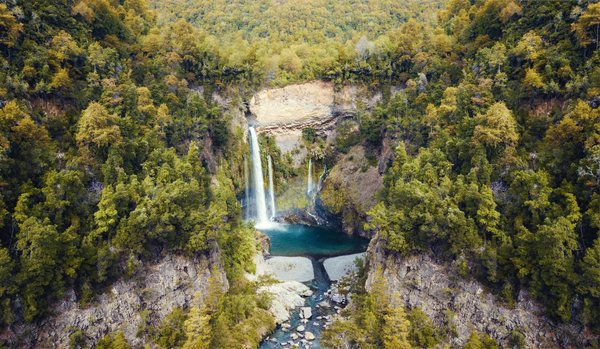 Comment démarrer un programme de vélo-partage dans une petite ville pour réduire les émissions de CO2 ?
